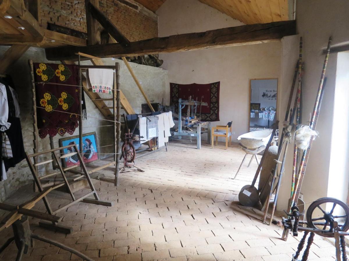 Medieval Apartments Frauendorf Axente Sever Экстерьер фото