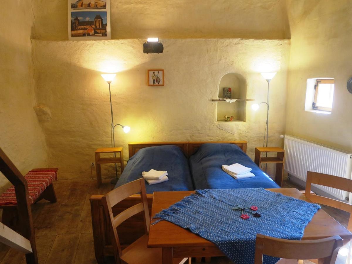 Medieval Apartments Frauendorf Axente Sever Экстерьер фото